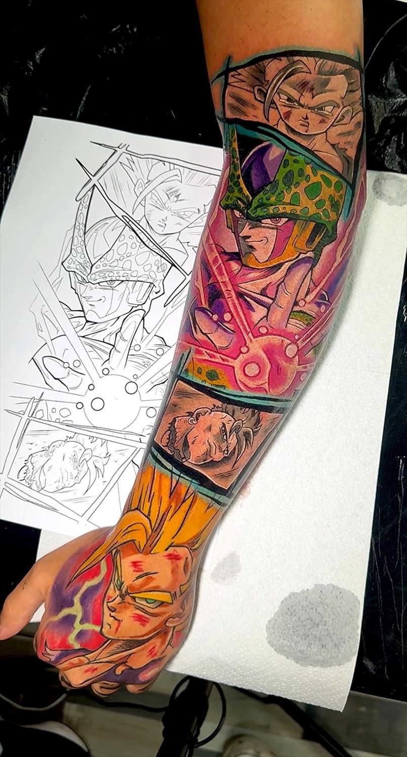 Tatuaje anime en color por Adrián en Twin Bros Tattoo